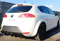 Seat Leon 2005-2012 Difusor Trasero DPT V-2 (2009-2012, Negro Brillante) foto 3
