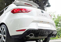 Seat Leon 2013-2020 Difusor Trasero DPT V-7 (2013-2016, Negro Brillante) foto 1