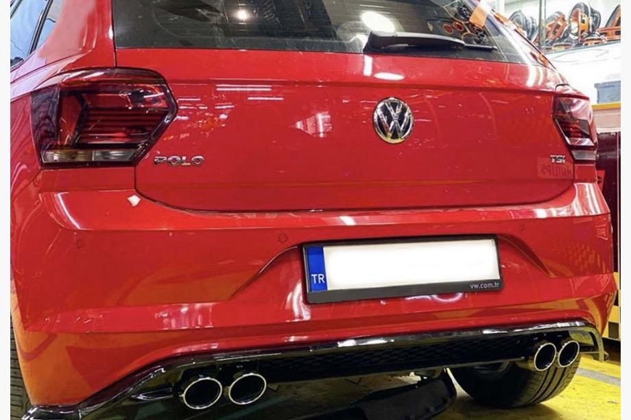 Volkswagen Polo 2017- Difusor Trasero DPT V-1 (Negro Brillante) Image