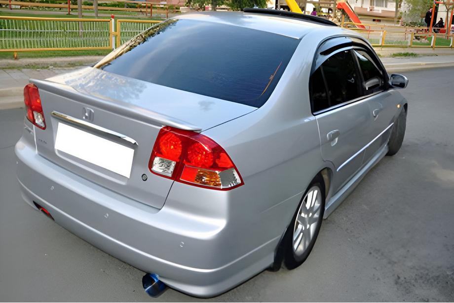 Honda Civic Sedan VII 2001-2006 Alerón DPT (Negro Brillante) Image