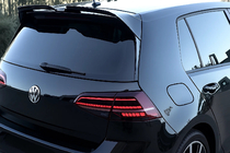 Volkswagen Golf 7/E-Golf 2012-2020 Spoiler DPT V-2 (para GTI / R HB, negro brillo) foto 1