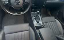 Skoda Superb 2015-2024 Alfombrillas EVA (Sin reposapiés, Negro) foto 3