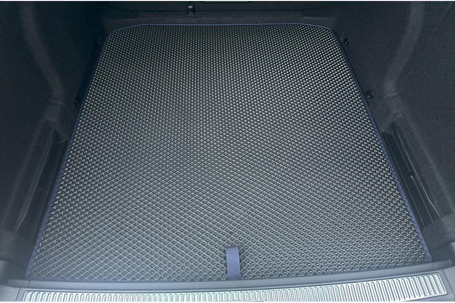 Skoda Superb 2015-2024 Alfombrilla de maletero EVA (SW, Negro) Image