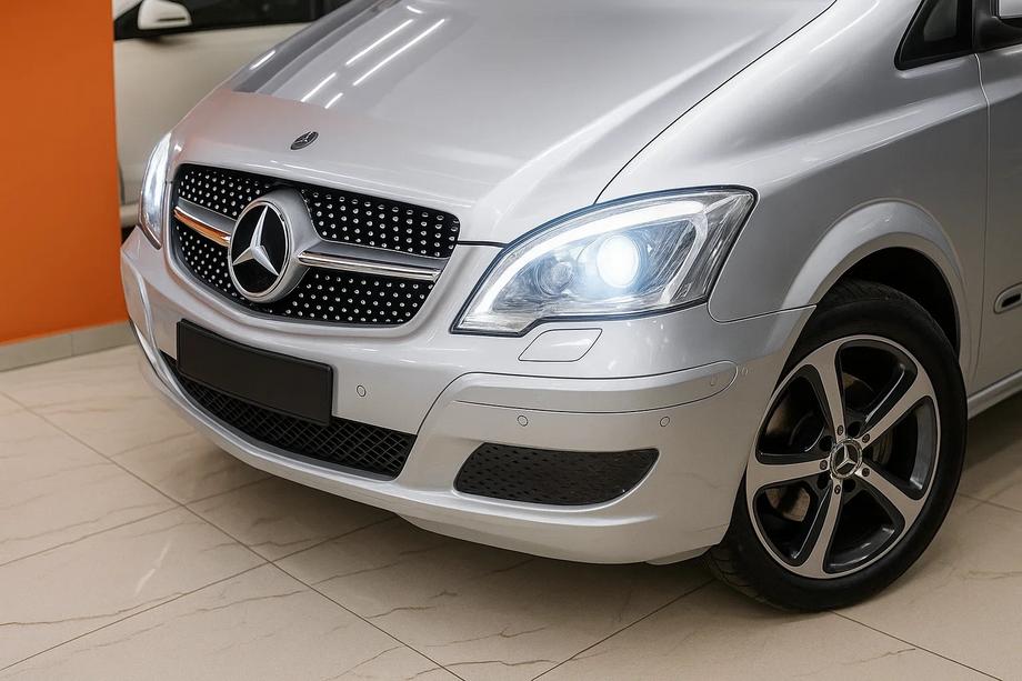 Mercedes Vito W639 2004-2014 Parrilla Delantera Diamond Silver (2010-2014) Image
