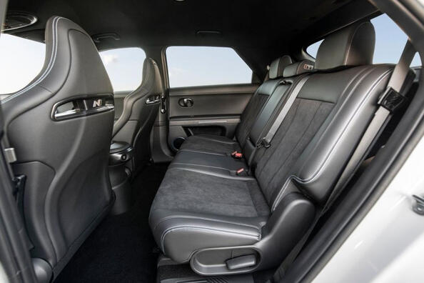Revisión del Hyundai IONIQ 5 N eléctrico de 650 caballos Foto 6