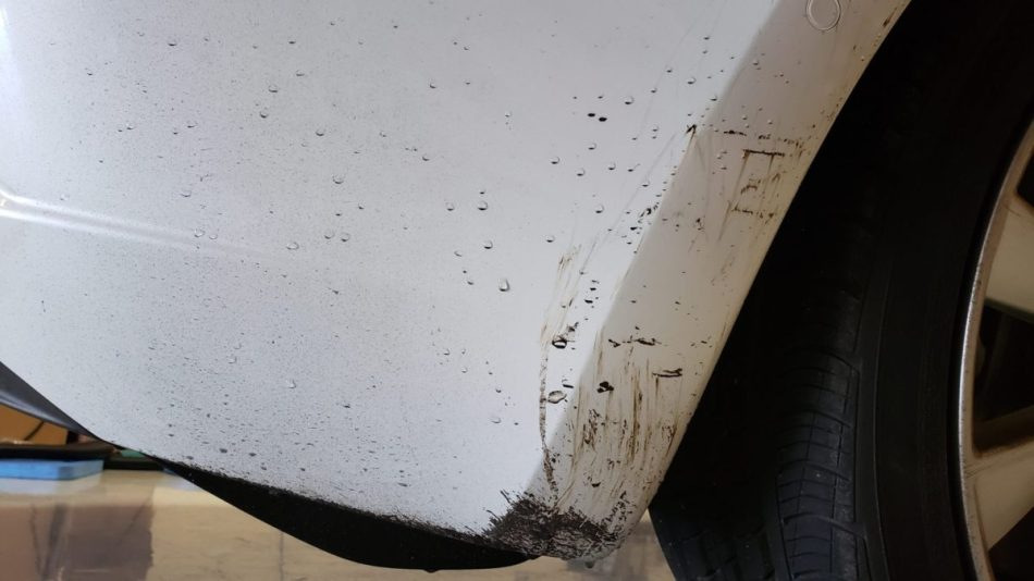 Amenaza del betún: por qué es peligroso para el coche