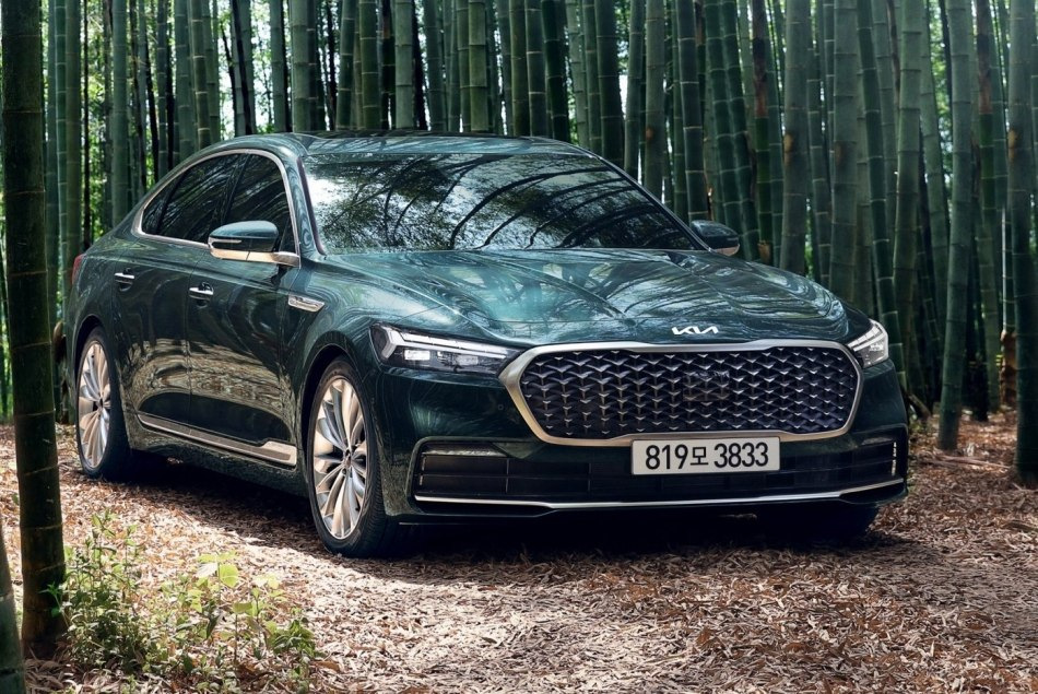 Revisión de Kia K9: rediseño de la segunda generación