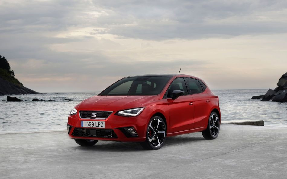 Descripción general del SEAT Ibiza actualizado: hatchback luminoso y moderno