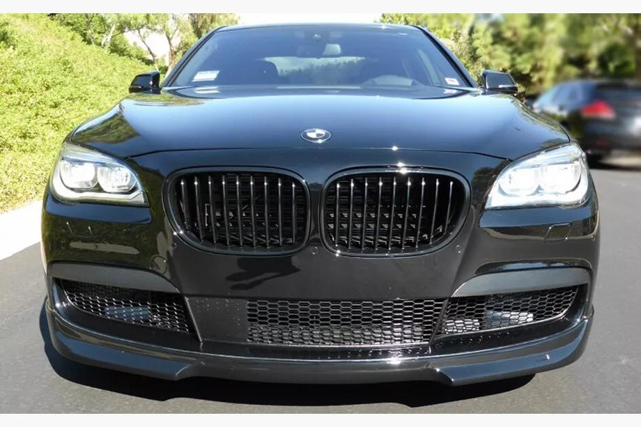 BMW 7 Series F01/F02 2008-2015 Parrilla Riñón 1 Barra (Negro Brillante) Image
