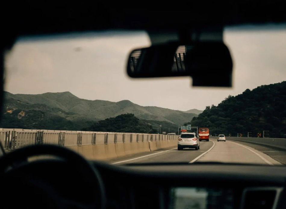 ¿Cómo mantener la salud durante un viaje largo?