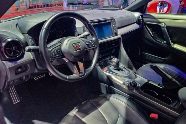 El Nissan GT-R 2023 actualizado: una revisión del cupé deportivo Foto 6