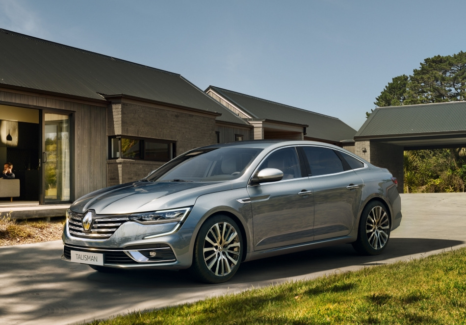 Revisión del sedán Renault Talisman: rediseño de la primera generación