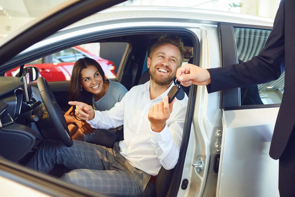 Cómo alquilar un coche de forma rentable: consejos y recomendaciones