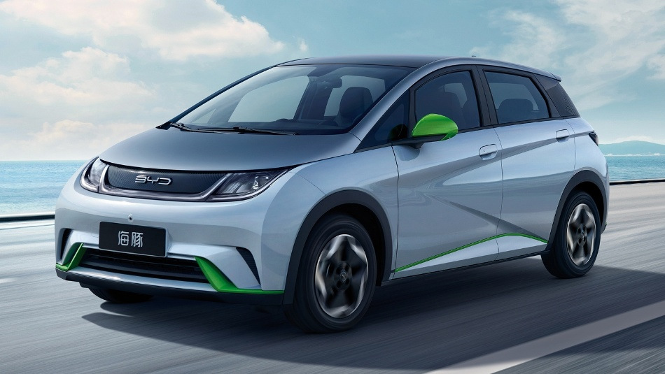 BYD Dolphin 2024: análisis de un coche eléctrico compacto