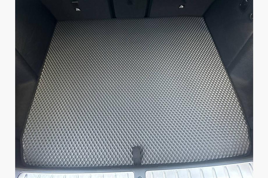 BMW X4 G02 2018- Alfombrilla de maletero EVA (negro) Foto 4