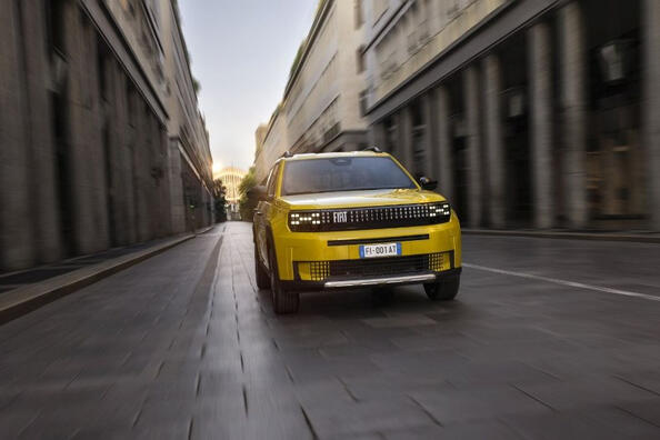 Prueba del coche eléctrico urbano compacto Fiat Grande Panda Electric Foto 1