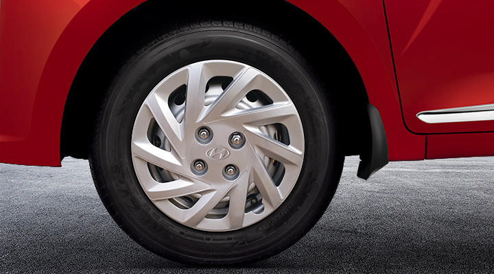 ¿Por qué se necesitan tapacubos en las ruedas de un coche?