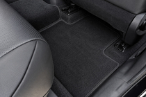 Toyota Rav 4 2019–2025 Alfombrillas de moqueta Premium (Negro) foto 5