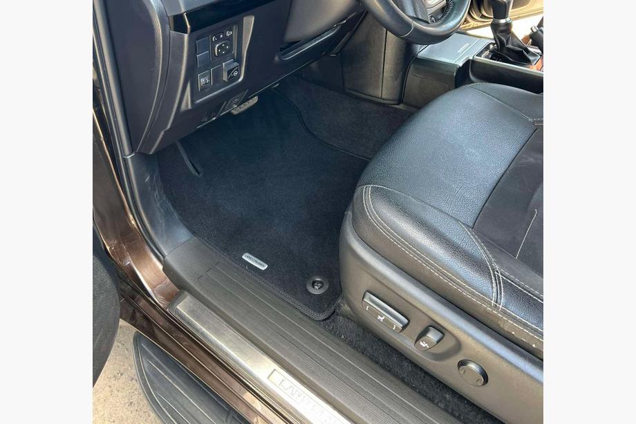 Toyota Land Cruiser Prado 150 2009-2023 Alfombrillas textiles Classic (negras) 7 plazas, 2009-2013 Image