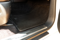 Toyota Land Cruiser 200 2007-2021 Alfombrillas de moqueta Classic V-2 (2012-2021, Negro) foto 2