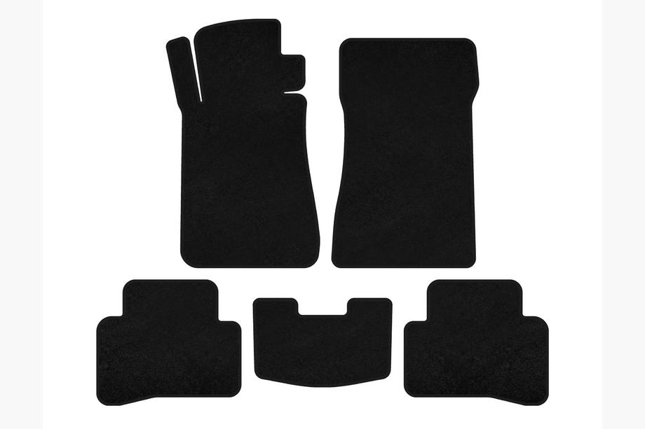 Mercedes C-class W202 1993-2001 Alfombrillas de moqueta Classic (SD, Negro) Image