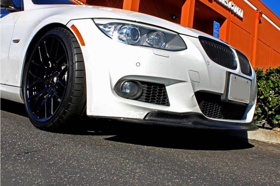 BMW 3 Series E90/E91 2005-2011 Labio de Parachoques Delantero FRP V2 (2010-2012 M-Sport) Foto 3