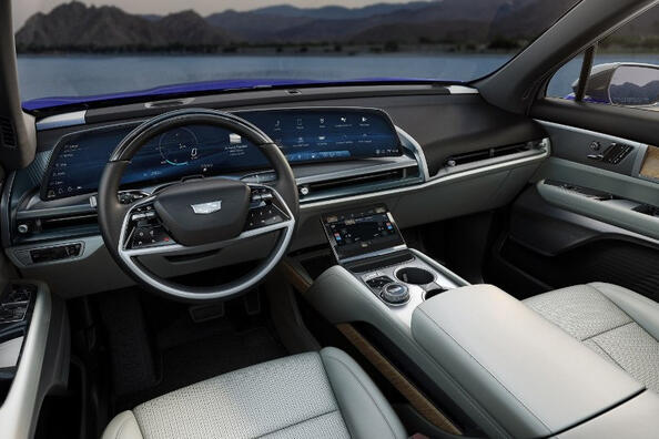 Reseña del crossover eléctrico de tamaño completo Cadillac Vistiq Foto 5