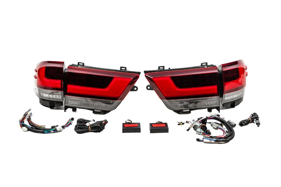 Toyota Land Cruiser 300 2021- Pilotos traseros V1 (2 uds.) Image