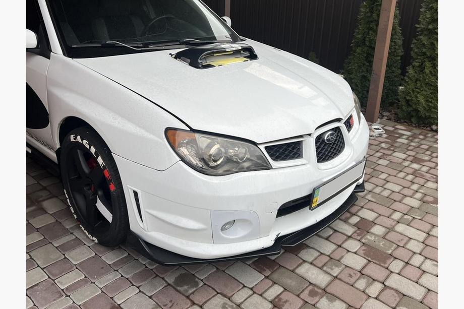 Subaru Impreza 2000-2007 Labio delantero Niken Black (ABS) Foto 3