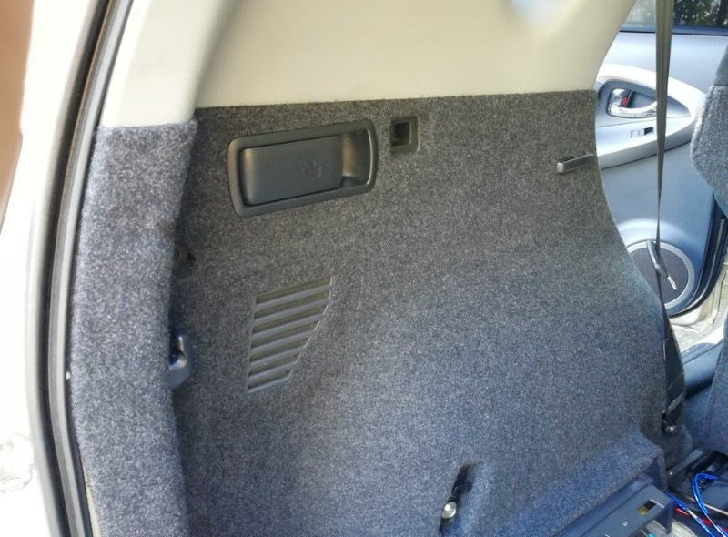 Alfombra para el coche: entendemos los pros y contras