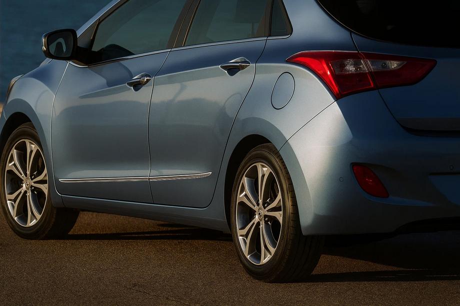 Hyundai I-30 2012-2017 Molduras de puerta acero inoxidable (4 uds) Image
