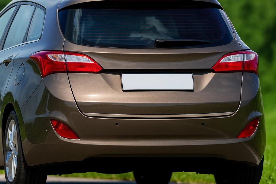 Hyundai I-30 2012-2017 Moldura de maletero (SW, acero inoxidable) Image