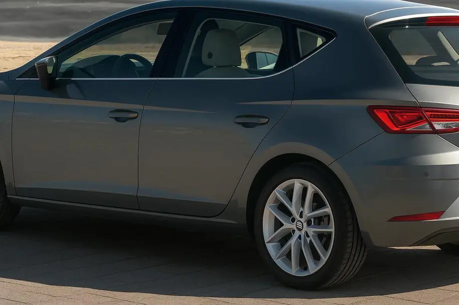 Seat Leon 2013-2020 Molduras de Ventanas Acero Inoxidable 5 Puertas 8 Pzs Image