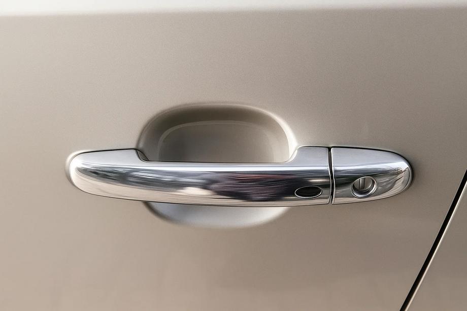 Suzuki Grand Vitara 2005-2017 Cubiertas Cromadas para Manijas de Puerta (5 uds, Acero Inoxidable, con Chip) Image