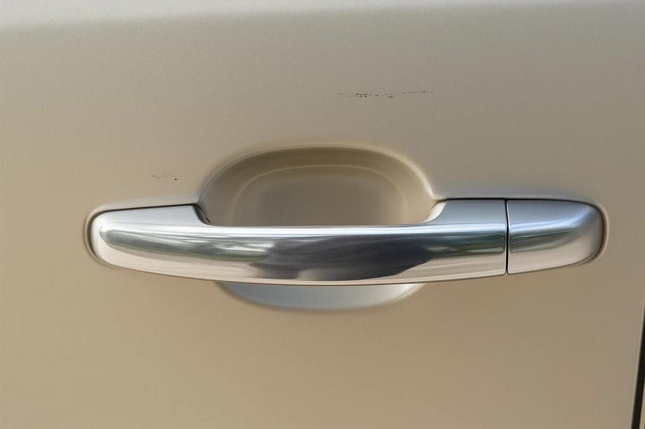 Suzuki Grand Vitara 2005-2017 Cubiertas Cromadas para Manijas de Puerta (5 uds, Acero Inoxidable, con Chip) Foto 2
