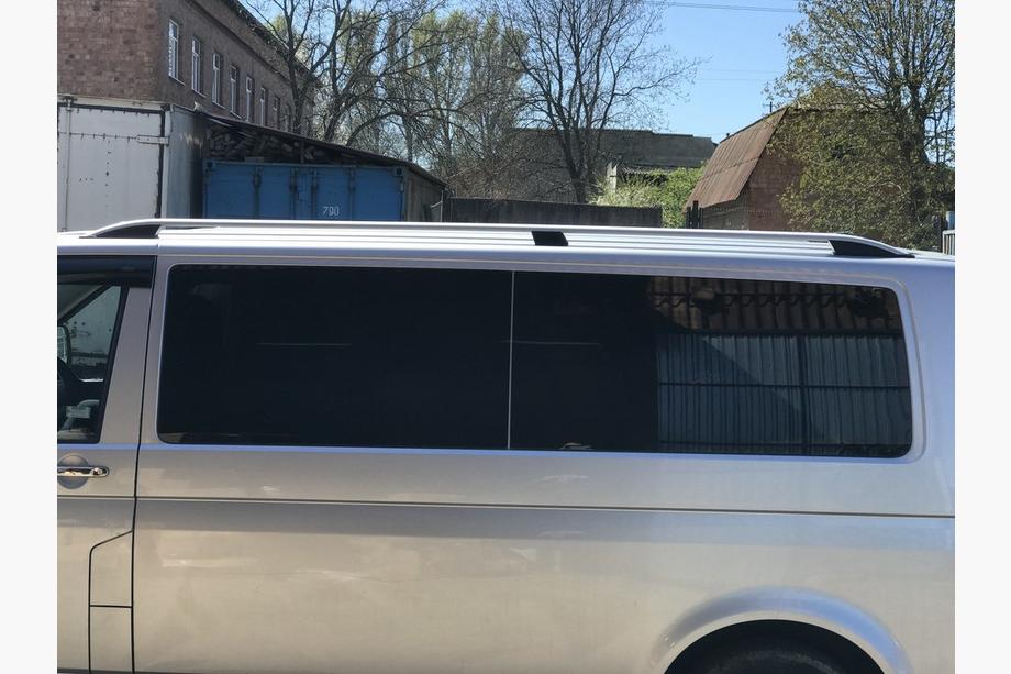 Volkswagen T5 Transporter 2003-2010 Barras de techo CROWN (gris mate) Foto 7