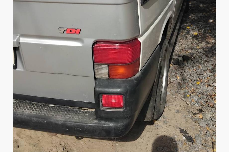Volkswagen T4 Transporter 1990-2003 Emblema trasero Tdi Estilo original, I - Azul Foto 5