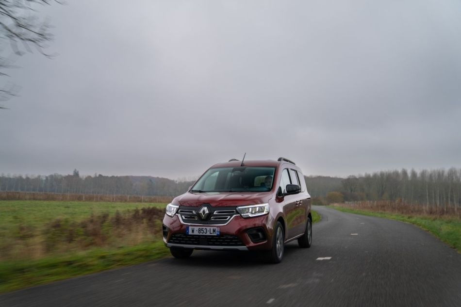 Prueba del Renault Kangoo E-Tech: monovolumen eléctrico