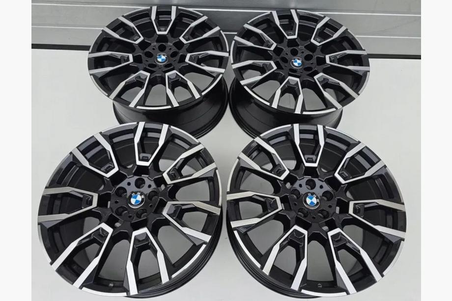 BMW X7 G07 2019- Llantas forjadas R22 (Usadas, M60i-Designs, 4 uds) Image