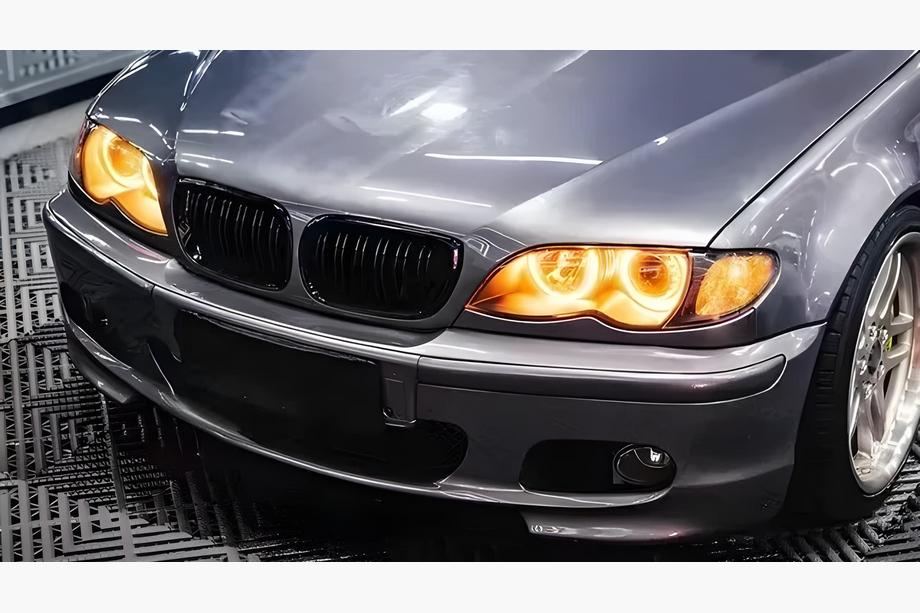 BMW 3 Series E46 1998-2006 Riñones M-Look DPT (para Coupe 2003-2006, Negro Brillante) Image