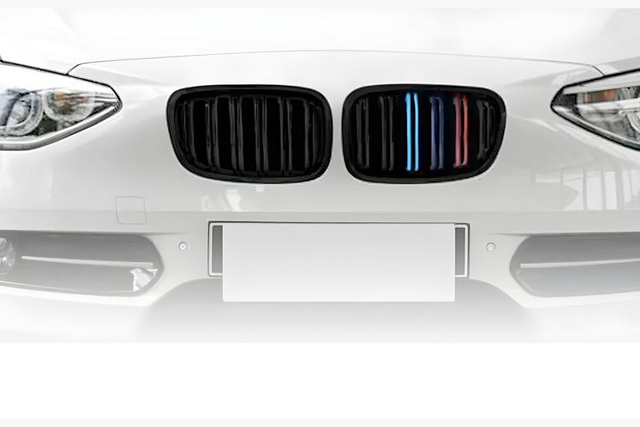 BMW 1 Series F20/F21 2011-2019 Riñoneras M-Look (2011-2014, M-Color) Image
