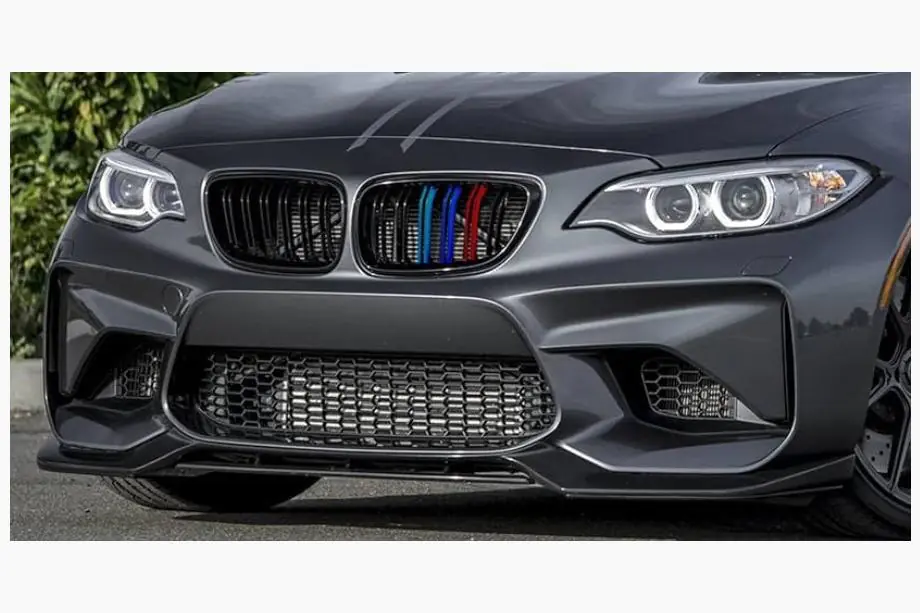 BMW 2 Series F22/F23 2014-2021 Riñoneras M-Look (M-Color) Image