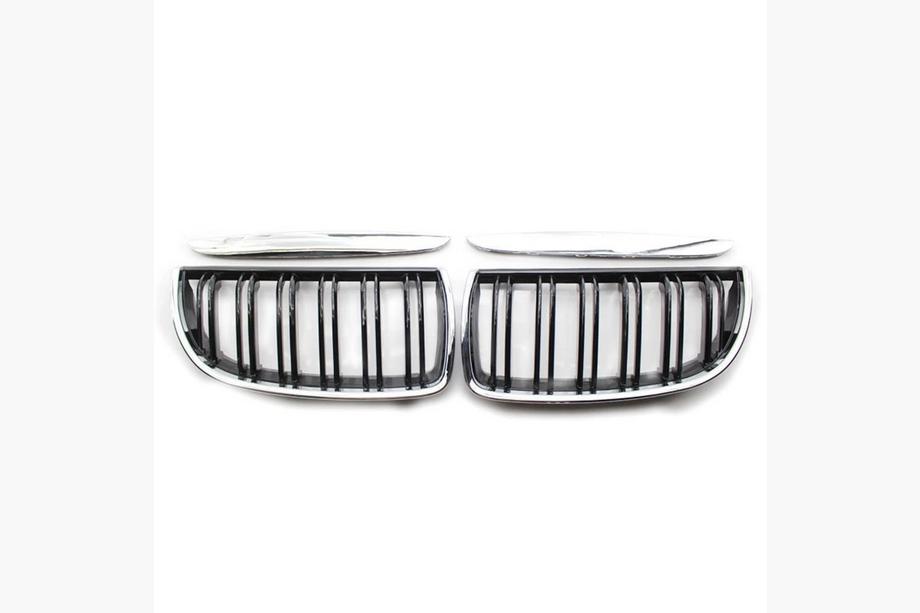 BMW 3 Series E90/E91 2005-2011 Riñoneras M-Look (para E-90/91 2005-2008, Negro Brillante con Borde Cromado) Foto 2