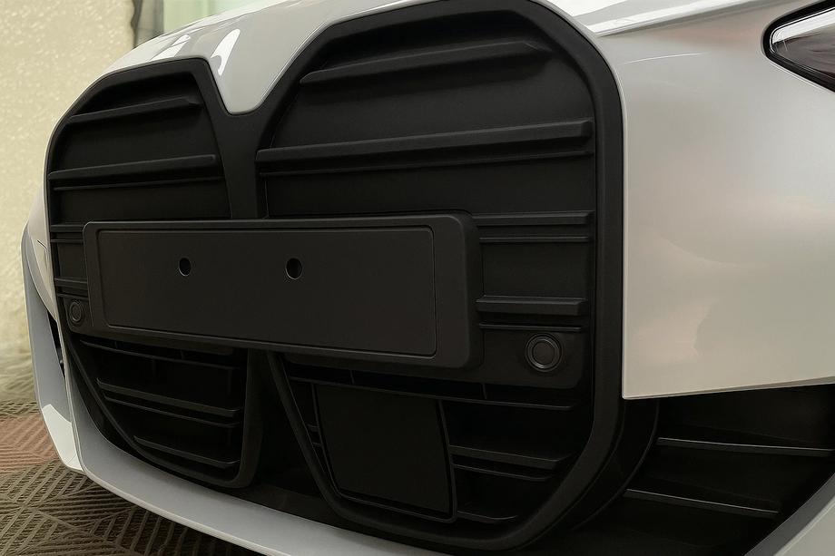 BMW 4 Series G22/23/26 2020- Riñoneras CS-Style (para I4 G26, 2022+, Negro Mate) Image