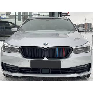 Riñoneras M-Look (2017-2020, M-Color) BMW 6 Series G32 2017- foto 1