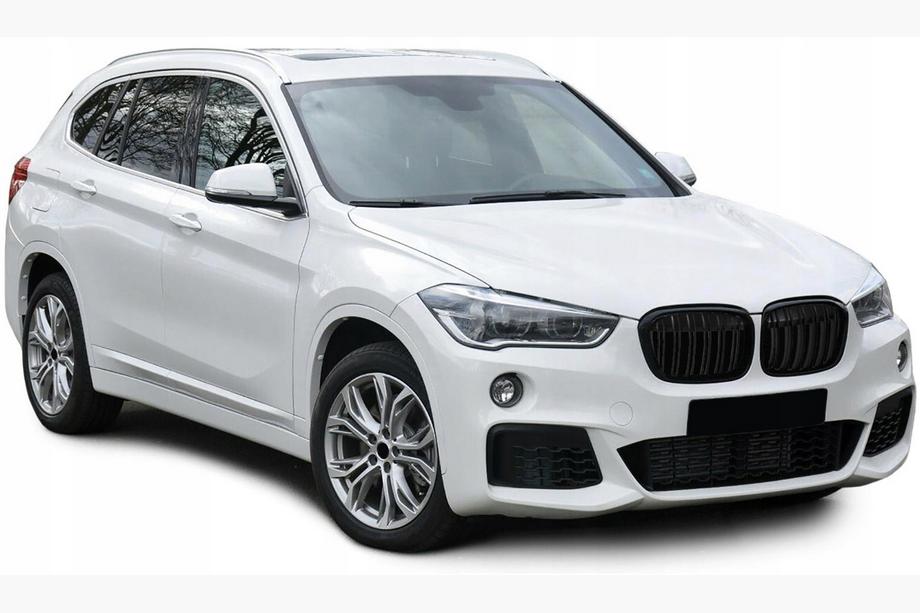 BMW X1 F48 2015-2022 Riñoneras M-Look (2015-2019, Negro Brillante) Foto 3