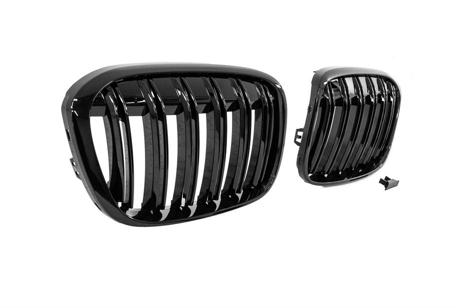 BMW X1 F48 2015-2022 Riñoneras M-Look (2015-2019, Negro Brillante) Foto 5