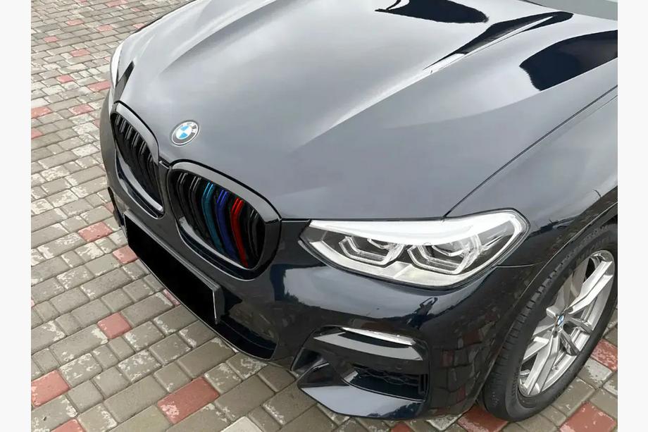 BMW X4 G02 2018- Riñones M-Look (2018-2021, M-Color) Image