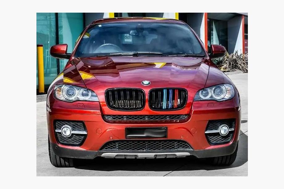 BMW X6 E71 2008–2014 Riñoneras M-Look (M-Color) Image