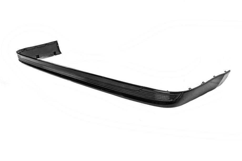 Toyota Land Cruiser 200 2007-2021 Difusor trasero sin cromo 2016-2021 (Executive 2019/2021) Foto 3